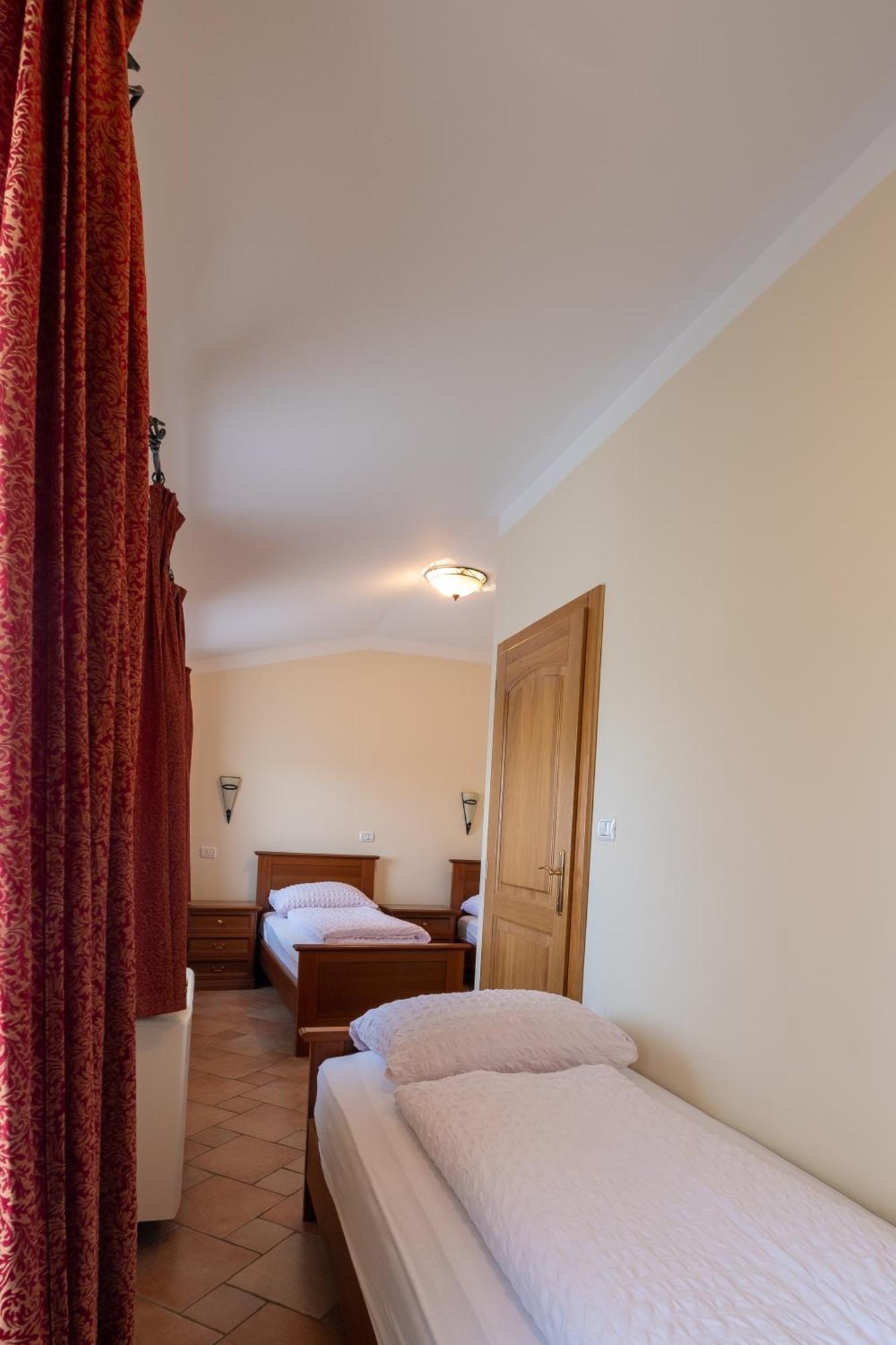 Farm Stay Malovscevo Vitovlje ภายนอก รูปภาพ